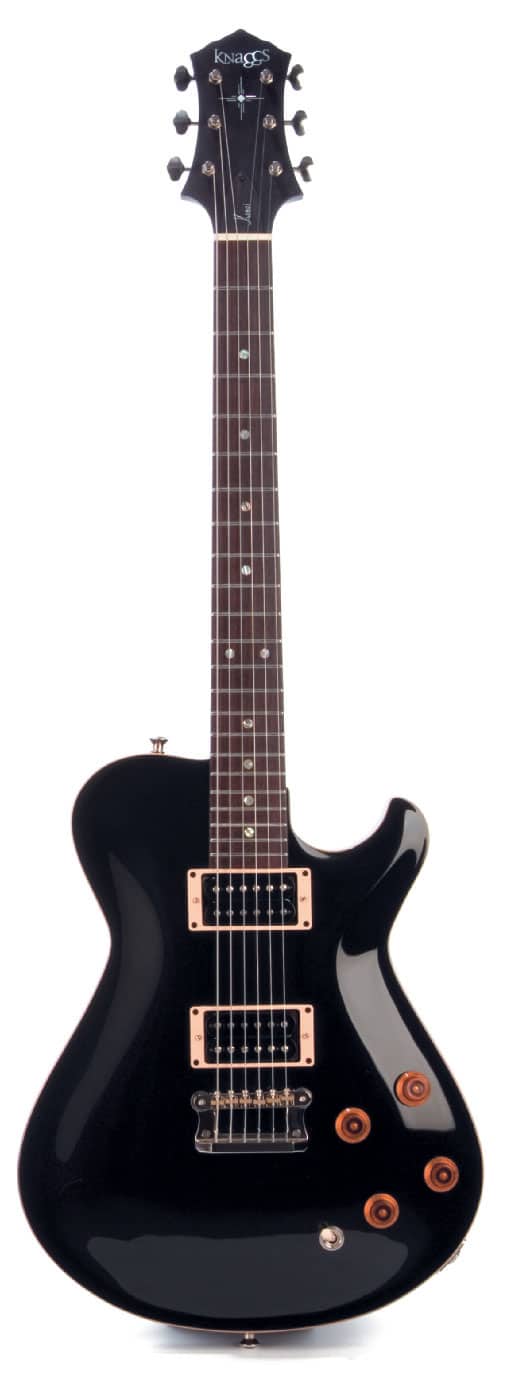 E-Gitarre von Knaggs, schwarz, stehend