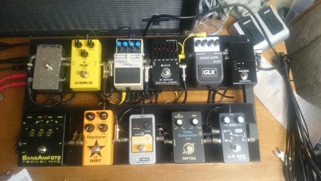 Pedalboard von Dean Armond