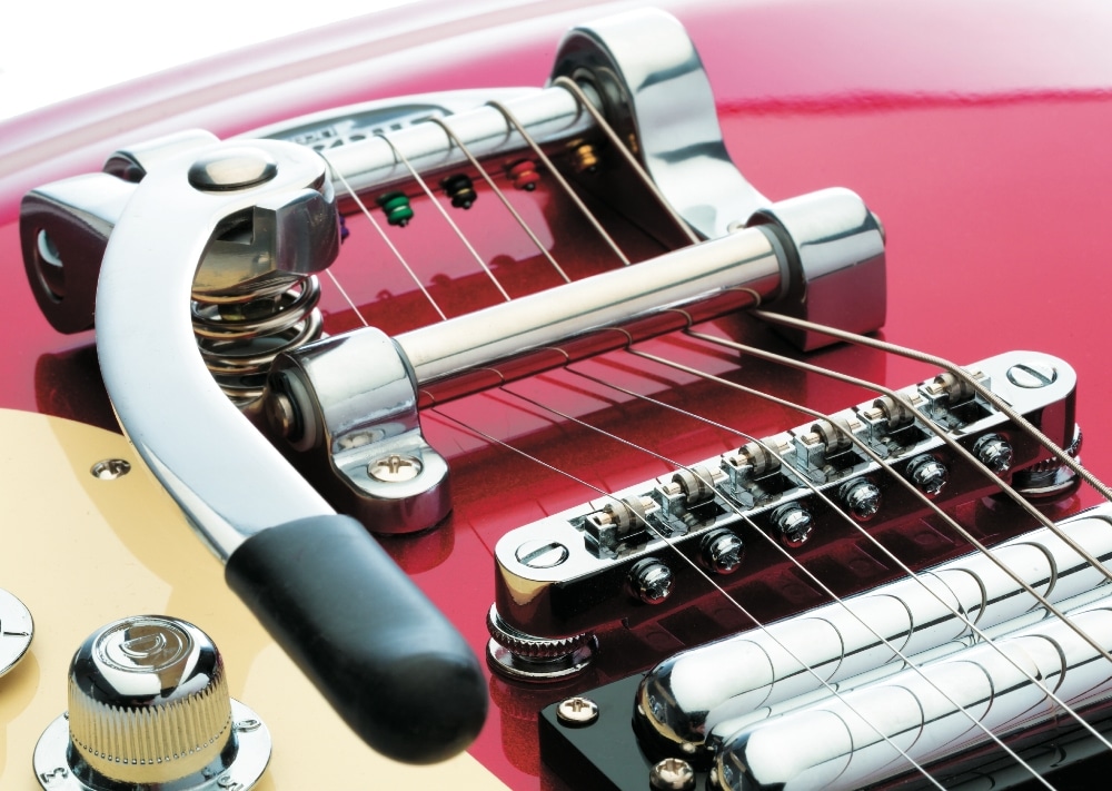 Tune-o-matic-Steg mit Rollen und Bigsby