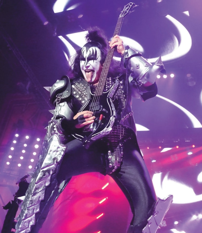 Tommy-Thayer-13