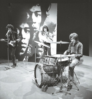 Jimi Hendrix mit Band