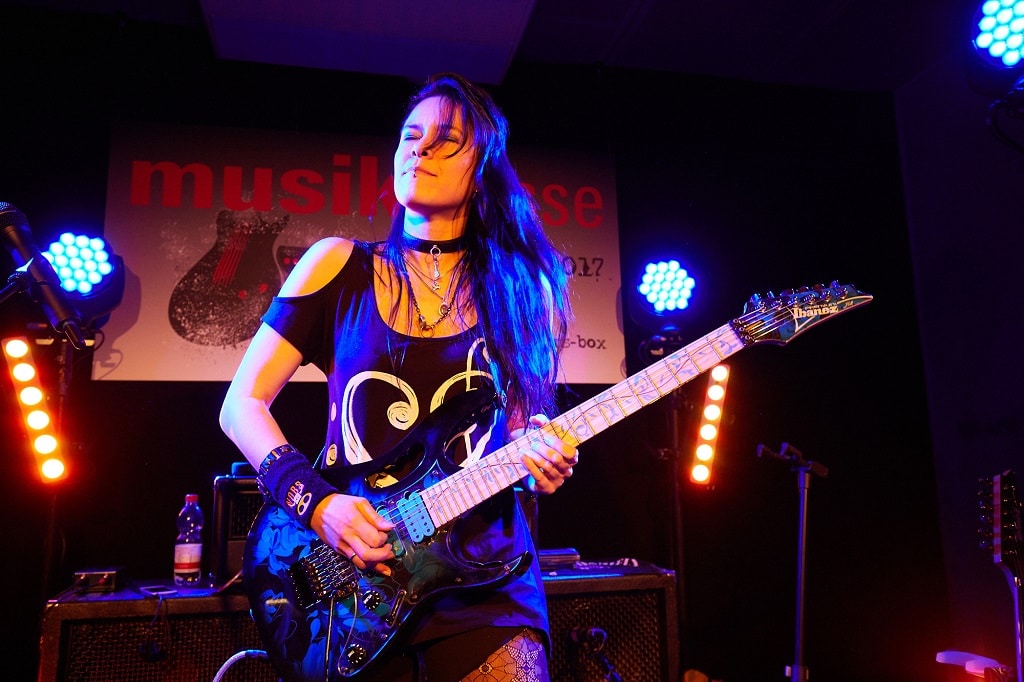 Jen Majura