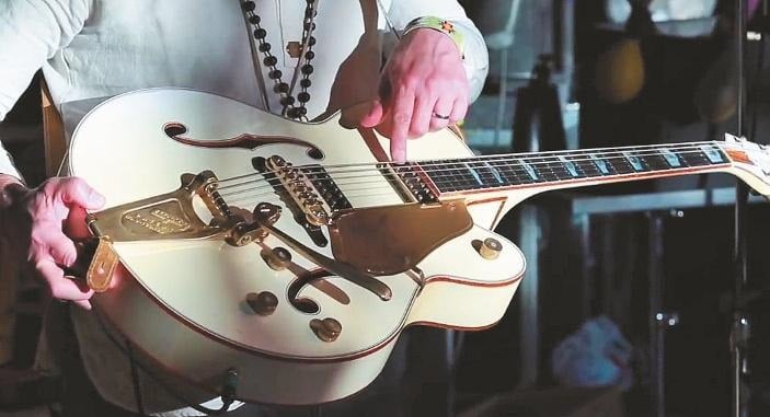 Rich Robinsons White Falcon aus dem Gretsch Custom Shop